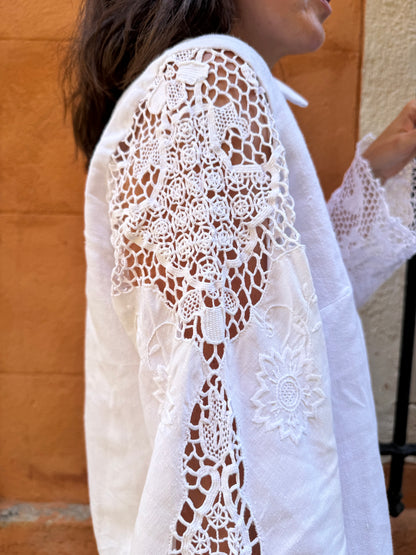 Vareuse - broderies ajourées